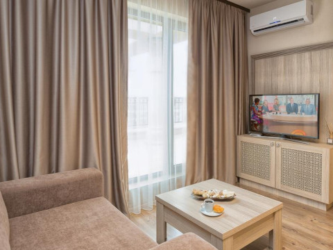 ARGISHT PARTEZ APARTMENT COMPLEX