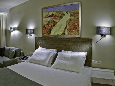 SWELL BOUTIQUE HOTEL