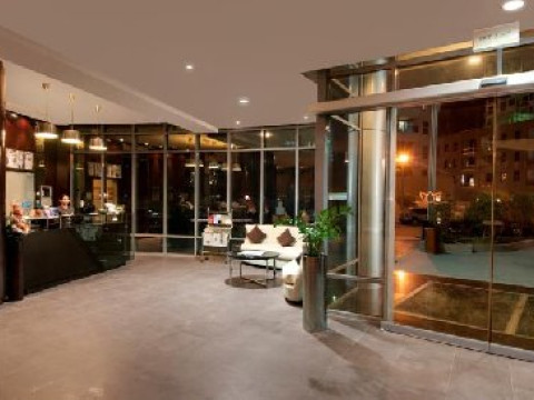 Lotus Hotel Apartments and Spa Marina