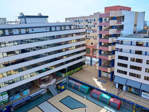 Zentral Center (Adults Only 14+)