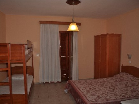 Aliston Studios ( SKALA POTAMIA)