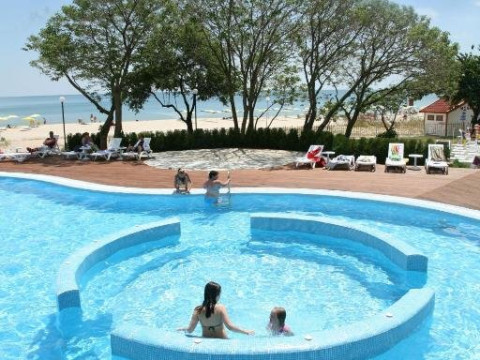 ARABELLA BEACH