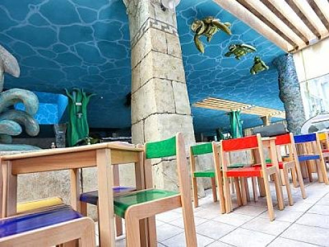 AMADRIA PARK KIDS HOTEL ANDRIJA (Ex Solaris) (Sibenik)