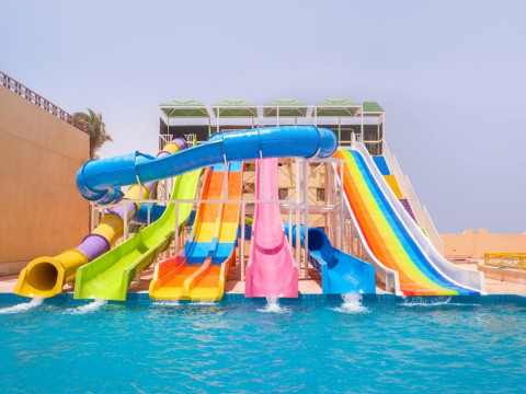 SUNNY DAYS MIRETTE FAMILY RESORT