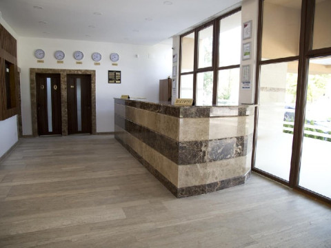 Grand Astoria