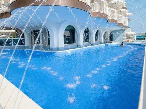 HOTEL NEGRESCO 