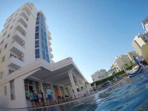 PERANDOR BEACH HOTEL