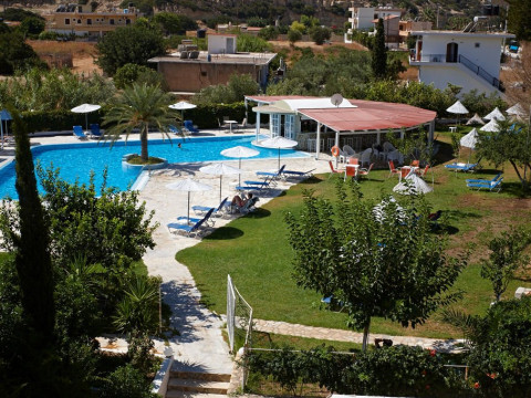 ELEA TERRA HOTEL