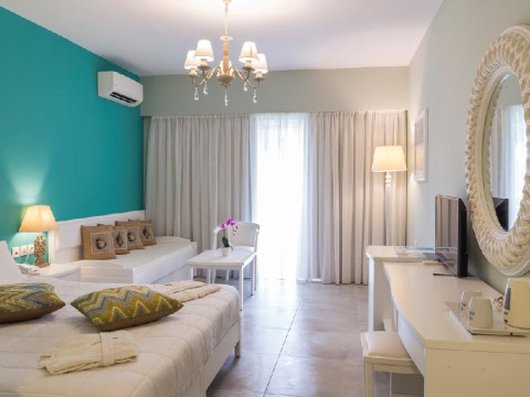 Mythos Palace Resort and Spa (CHQ)