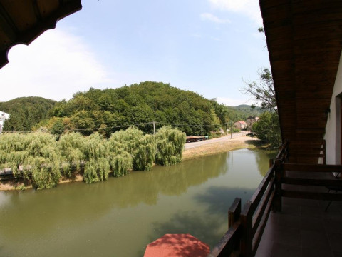 Lacul Linistit