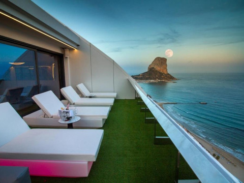 Suitopia Sol y Mar Suites (Calpe)