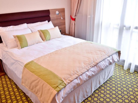 Hotel Capitolina City Chic
