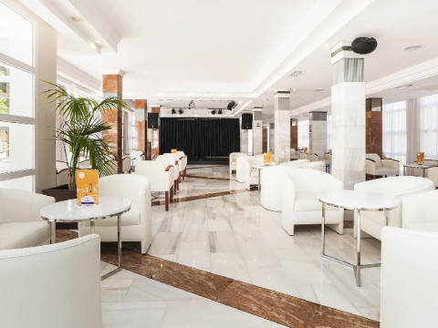 Globales Honolulu - Adults Only