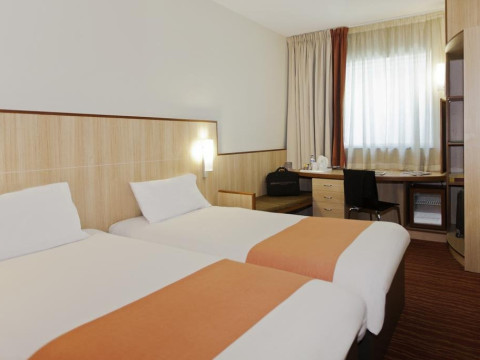 Ibis Al Barsha