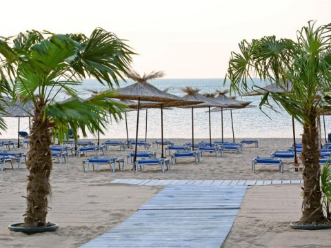 Berlin Golden Beach