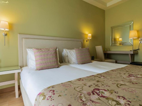 Avra Hotel