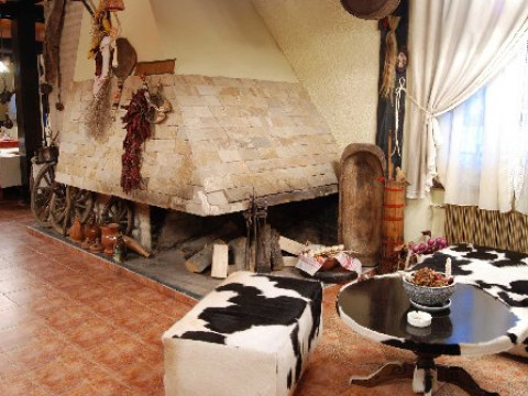 BREZA HOTEL