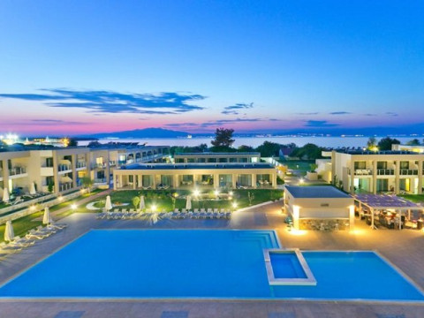 ALEA HOTEL SUITES