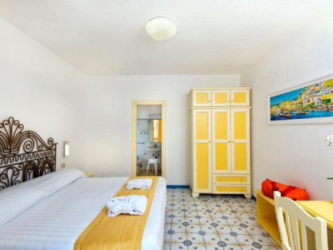 Hotel Romantica Resort and Spa