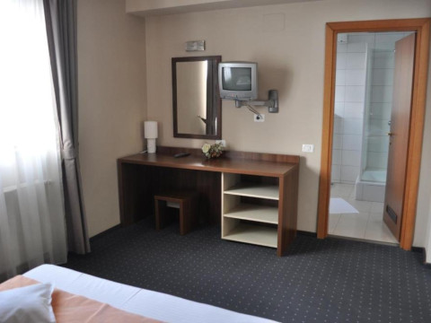 EURO HOUSE HOTEL