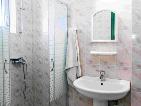 Savvas Hotel 2*  (Laganas)