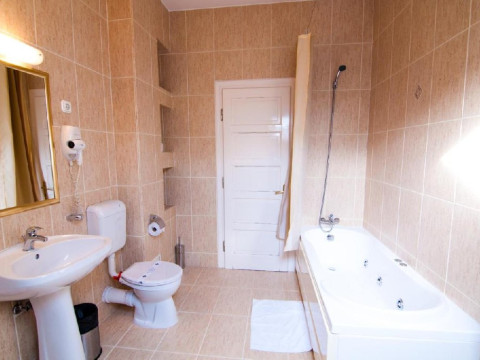 Elite Resort Hotel (Oradea)