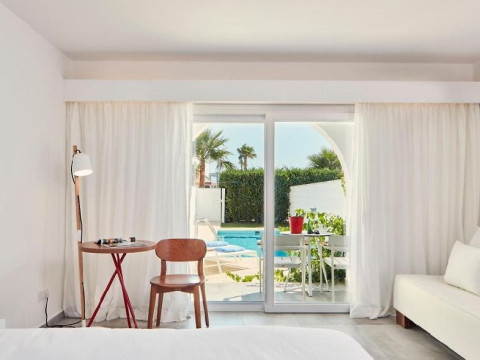 SO NICE CLUB RESORT