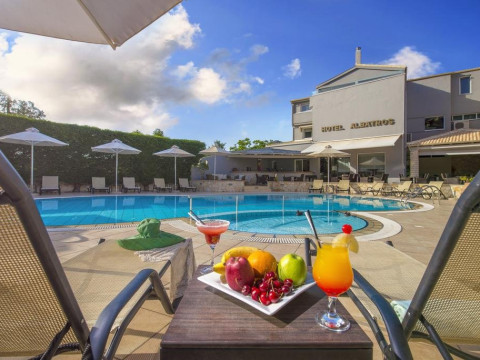 Albatros Hotel (Sivota) 