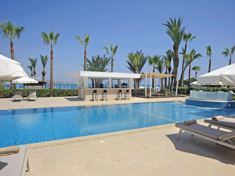 OKEANOS BEACH BOUTIQUE HOTEL