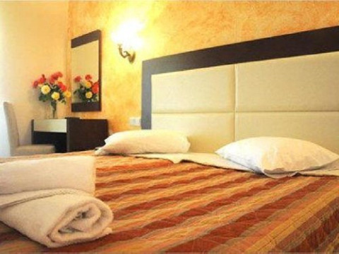 Philoxenia Hotel