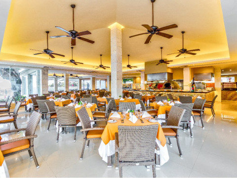 Occidental Costa Cancun