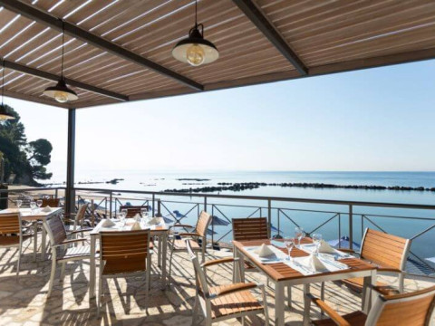 Corfu Holiday Palace Hotel