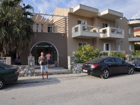 Rachoni Bay -  Resort (Skala Rachoni)