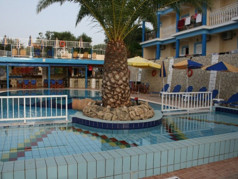 Christina Studio (Tsilivi)