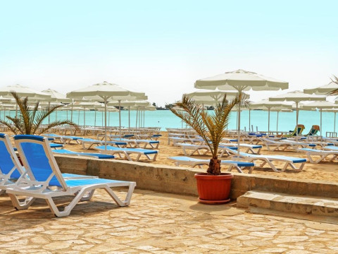 BILYANA BEACH - Adults Only 16+