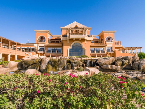 THE CASCADES GOLF RESORT SPA