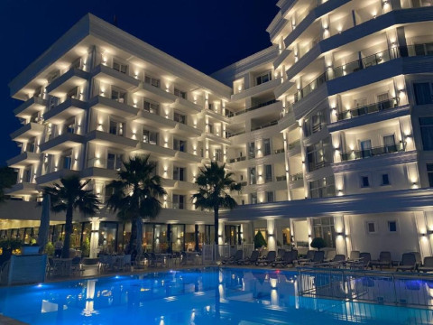 Hotel Klajdi (Durres-Golem)