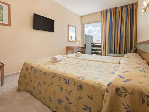 AZULINE PACIFIC HOTEL