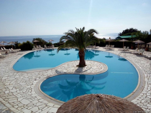 Porto Skala Hotel (de lucrat)
