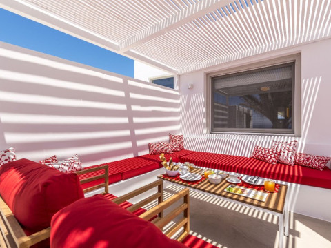 Bespoke Mykonos (K)