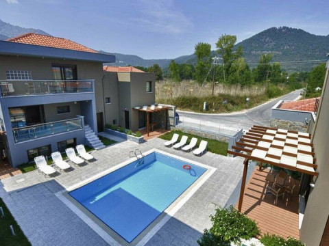 MARY S RESIDENCE SUITES