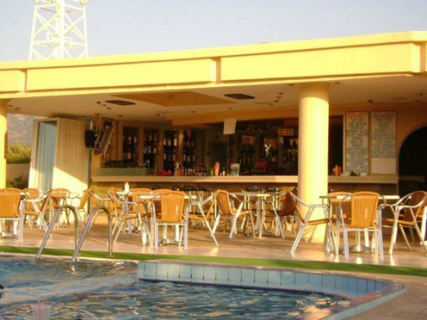 Nikos Hotel  (rec 2*)