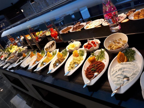 RAMIRA CITY HOTEL (ADULTS ONLY)