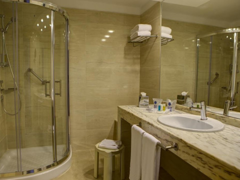 Bull Hotel Costa Canaria (+15 ani)