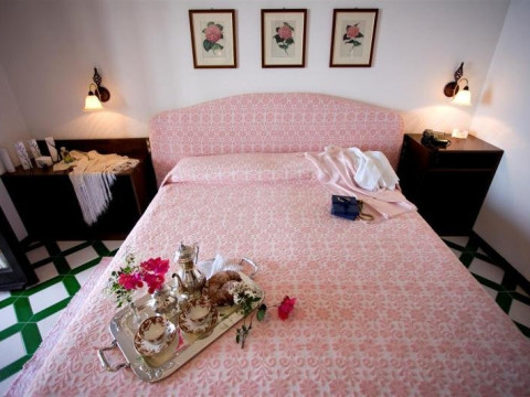 Calabona Hotel
