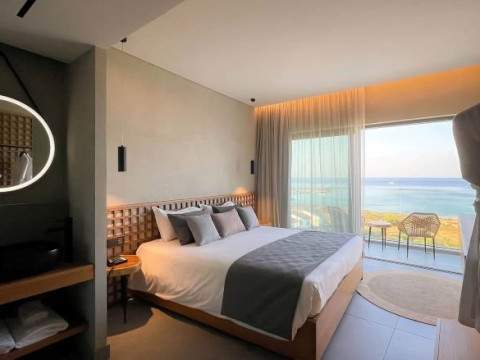 Cavo Zoe Seaside Hotel