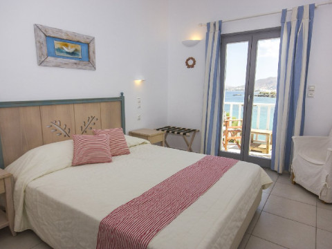 Paros Bay Boutique