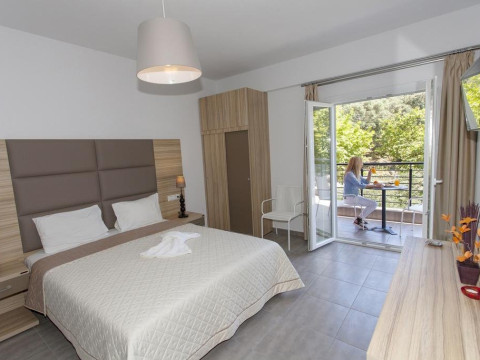 Oasis Exclusive Apartments (Anthousa Parga)