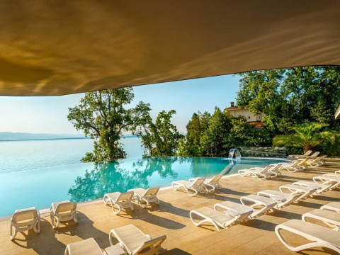 Grand Hotel Adriatic II (Opatija)