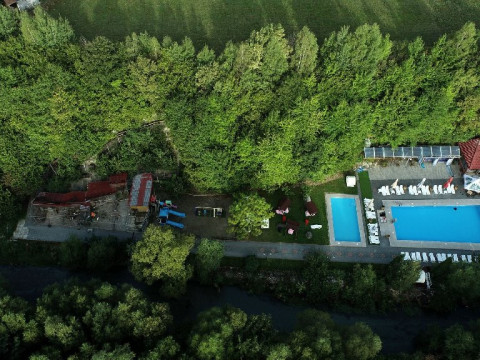 Deny Inn Resort /Spa  ( Tohanu Nou)..